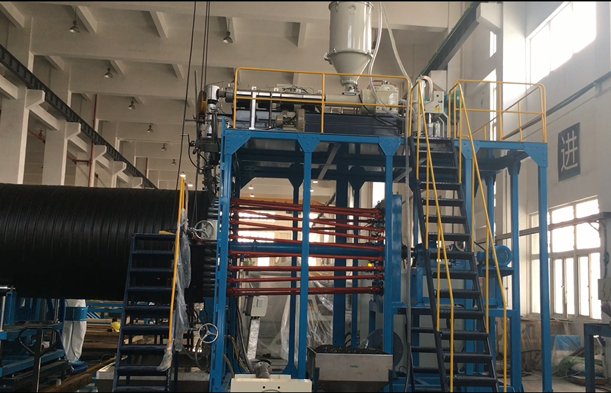 Tillverkning av HDPE-lindningsrör med stor diameter